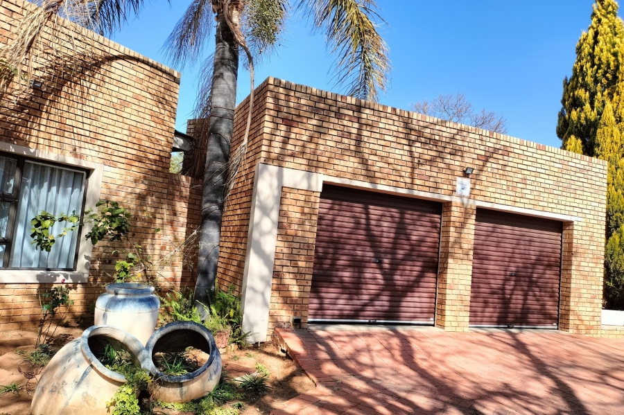 3 Bedroom Property for Sale in Riebeeckstad Free State